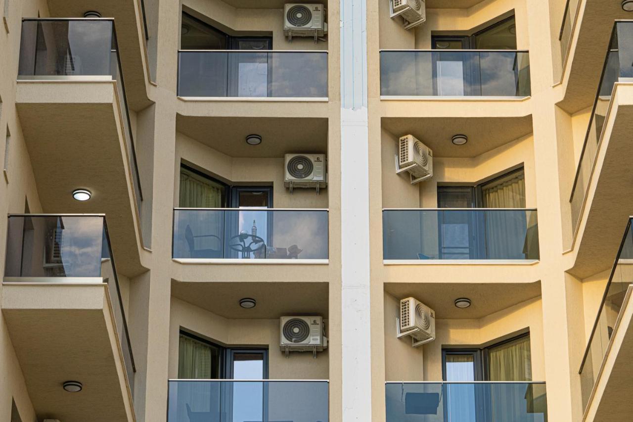 Apartament Le Bonheur Deux Solid Residence Butoaie Mamaia Kültér fotó